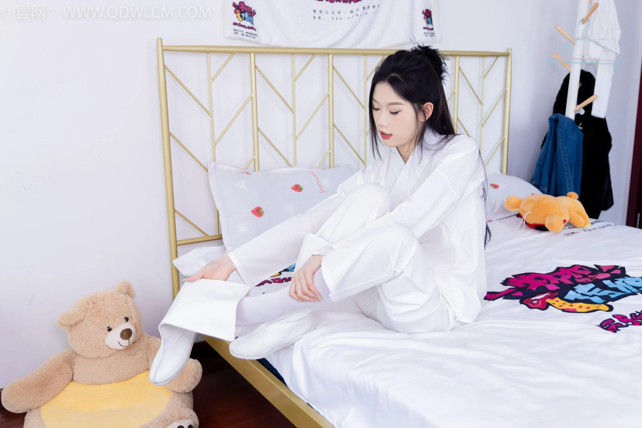 物恋传媒 NO.1586 小竹-纯白小仙女 [187P]插图5